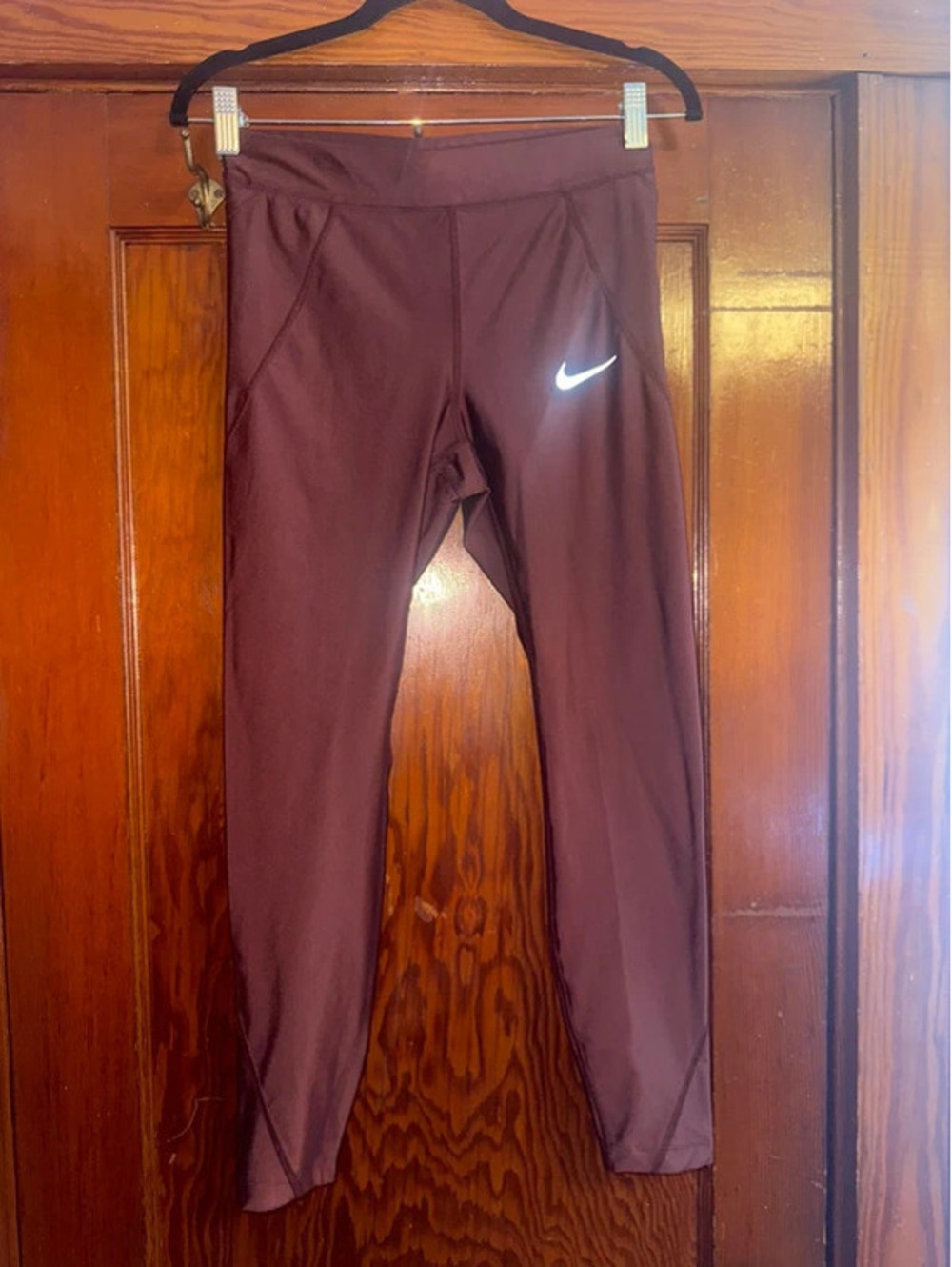 Nike Running Dri-FIT Leggings Burgundy Maroon S with Pockets